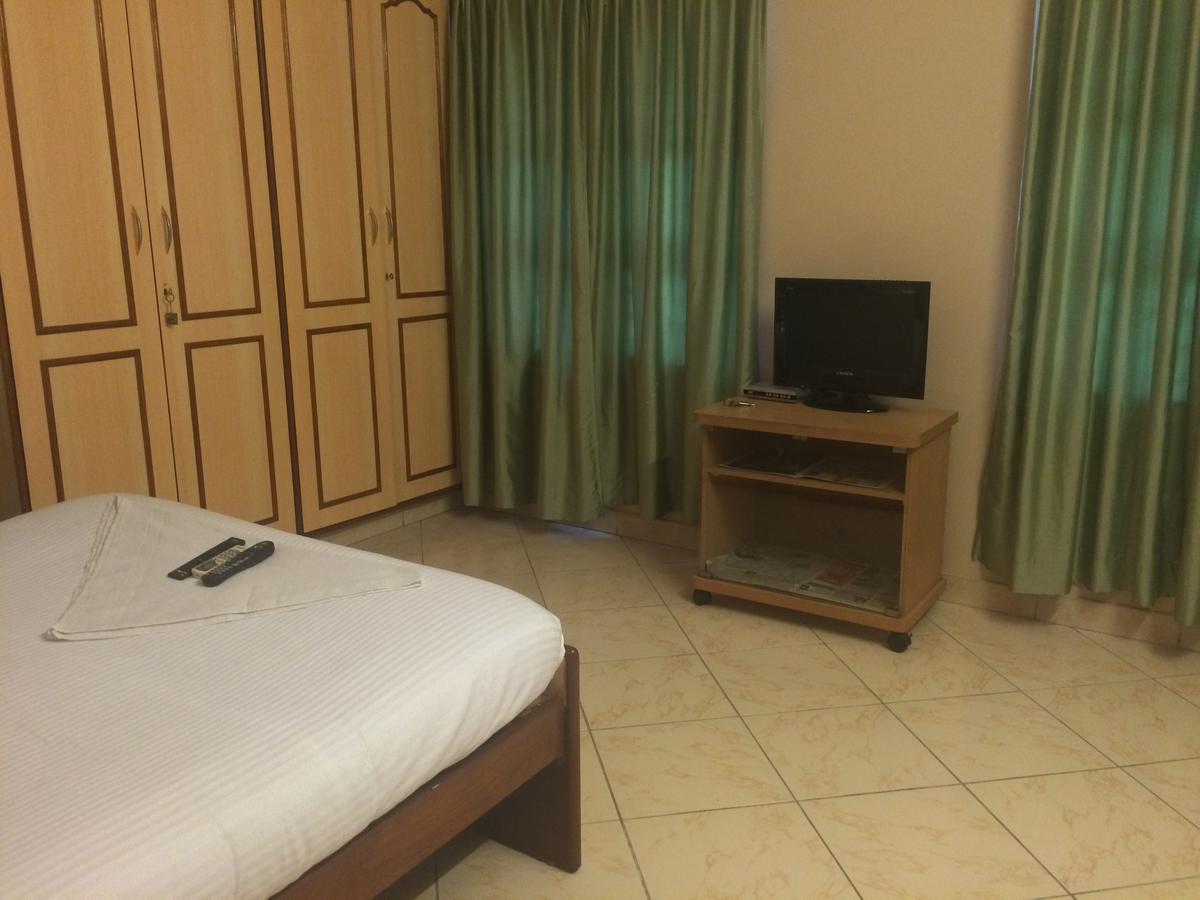 Hotel Garden Green Bangalore Luaran gambar